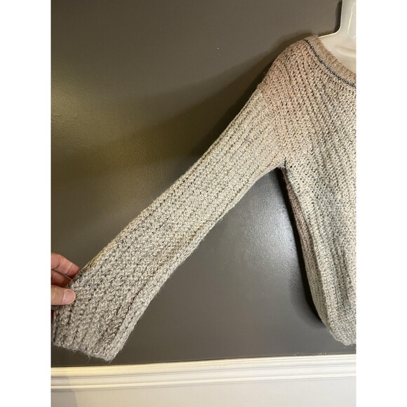 Venus Sweater Womens Medium Beige Gray Ombre Chunky Knit V Neck Cozy Pullover - Picture 3 of 8